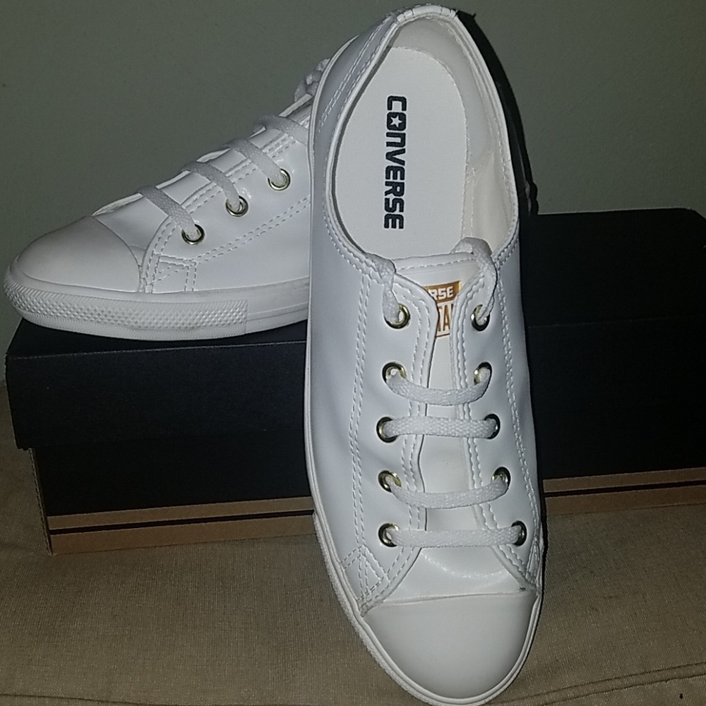 Converse All-Star Sneakers (Sz. 9)